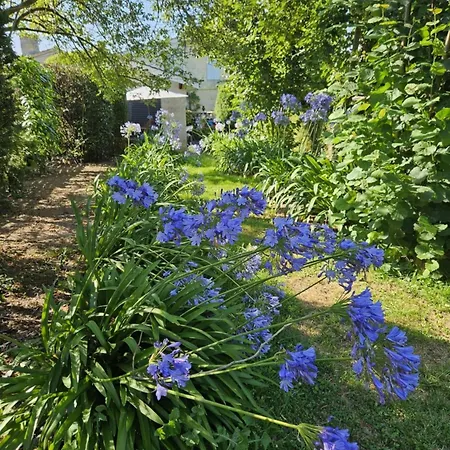 Domaine Du Lagon Bleu Homestay szállás Comps (Gironde)